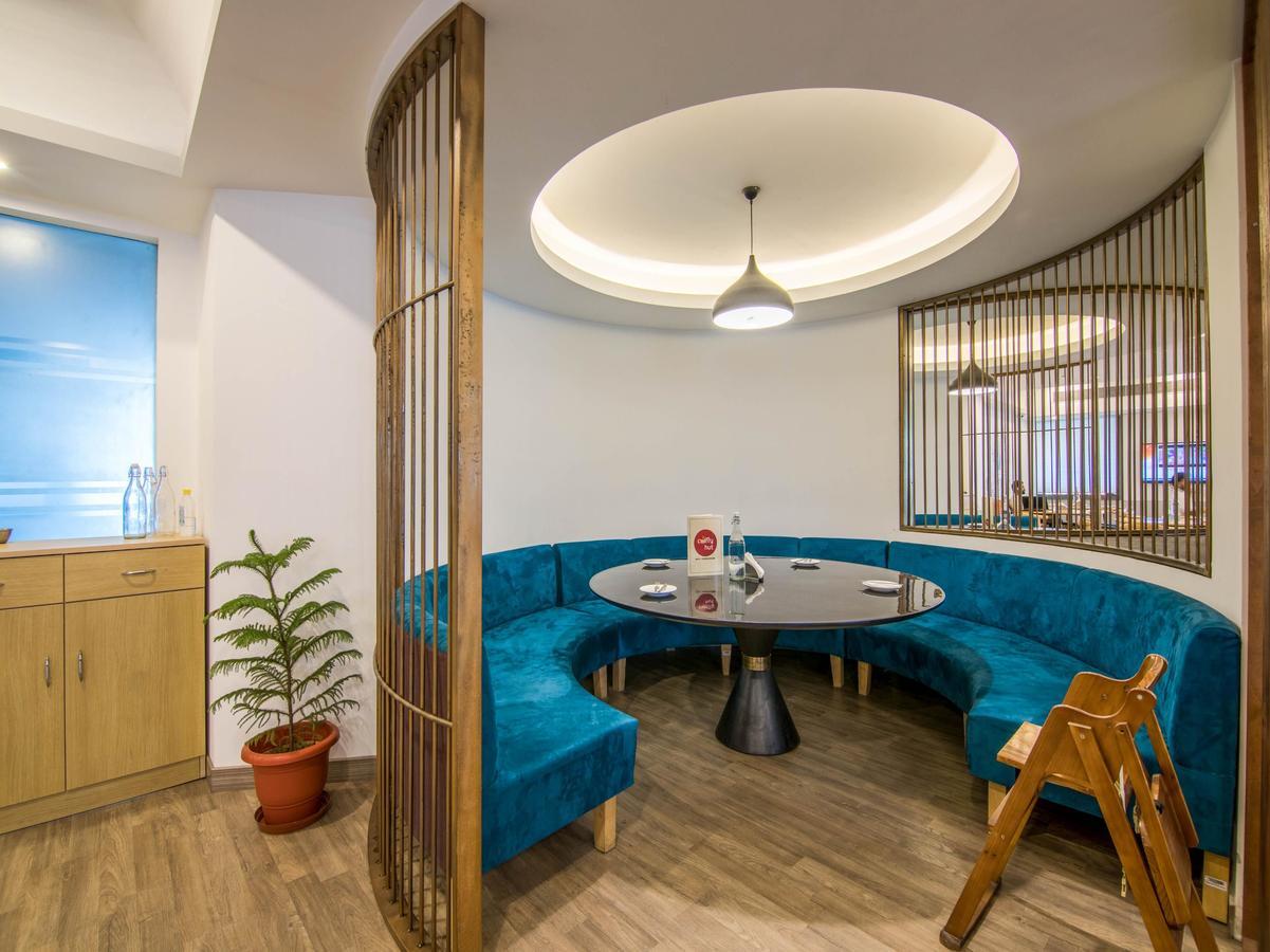 Oyo Townhouse 028 Corporate Suite Нойда Екстер'єр фото